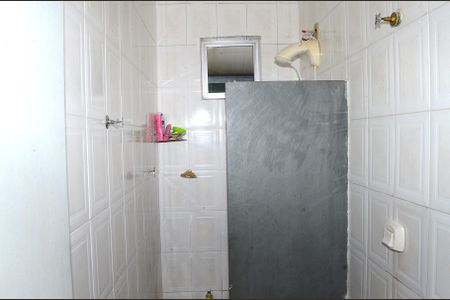 Casa à venda com 366m², 2 quartos e sem vagaBanheiro