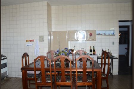 Casa à venda com 360m², 1 quarto e 4 vagascozinha