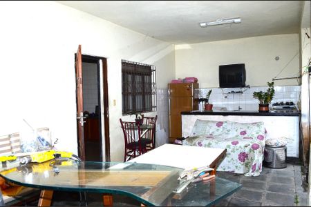 Casa à venda com 360m², 1 quarto e 4 vagasÁrea externa