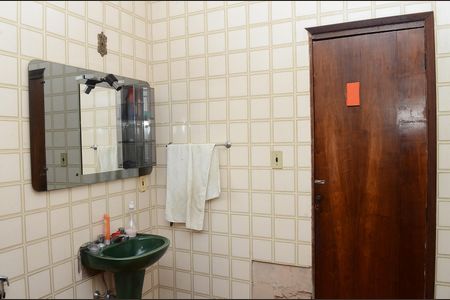 Casa à venda com 360m², 1 quarto e 4 vagasBanheiro da Suíte