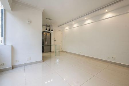 Apartamento para alugar com 1 quarto, 47m² em Cerqueira César, São Paulo