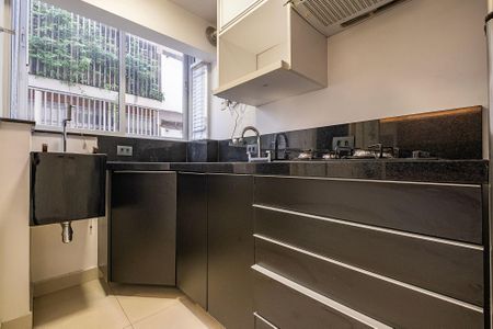 Apartamento para alugar com 1 quarto, 47m² em Cerqueira César, São Paulo