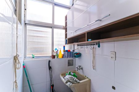 Apartamento para alugar com 55m², 2 quartos e sem vaga Apartamento para alugar com 55m², 2 quartos e sem vagaÁrea de Serviço