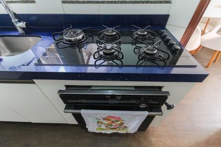 Casa de condomínio à venda com 62m², 2 quartos e 1 vagaCozinha