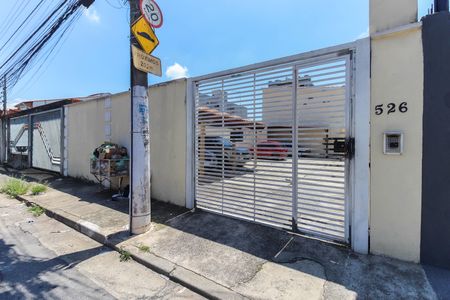 Casa de condomínio à venda com 62m², 2 quartos e 1 vagaFachada