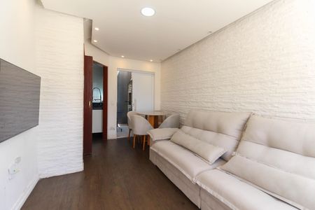 Sala de casa de condomínio à venda com 2 quartos, 62m² em Parada Xv de Novembro, São Paulo