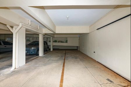 Apartamento à venda com 100m², 3 quartos e 1 vaga Apartamento à venda com 100m², 3 quartos e 1 vagaGaragem