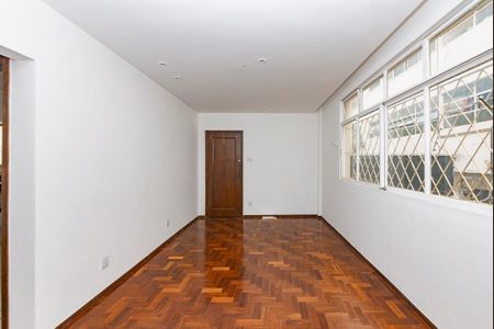 Sala 1 de apartamento à venda com 3 quartos, 100m² em Santo Antônio, Belo Horizonte