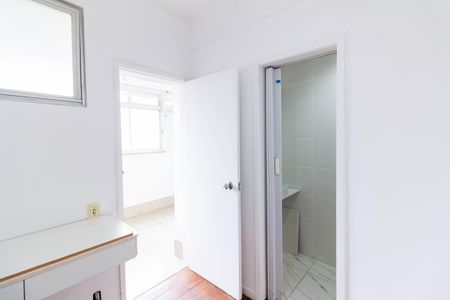 Apartamento para alugar com 160m², 2 quartos e 2 vagas Apartamento para alugar com 160m², 2 quartos e 2 vagasQuarto de Serviço