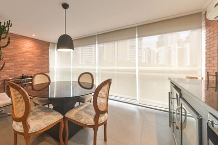 Apartamento para alugar com 80m², 2 quartos e 1 vagaSala