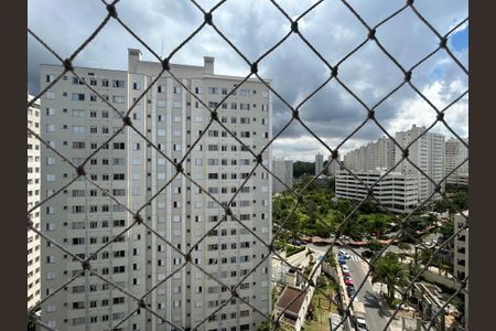 Vista do Quarto 1 de apartamento para alugar com 2 quartos, 44m² em Alto da Lapa, São Paulo