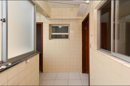 Apartamento para alugar com 85m², 3 quartos e 1 vagaÁrea de Serviço