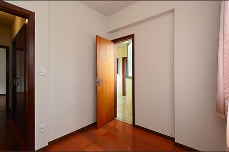 Apartamento para alugar com 85m², 3 quartos e 1 vagaQuarto 3