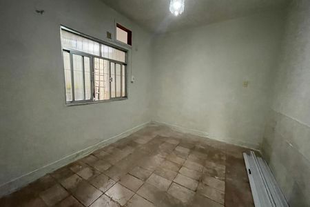 Quarto de casa para alugar com 2 quartos, 200m² em Centro, Duque de Caxias