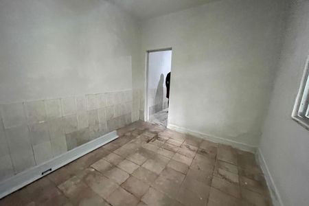 Quarto de casa para alugar com 2 quartos, 200m² em Centro, Duque de Caxias