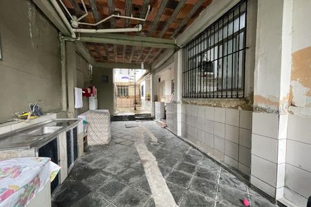 Casa para alugar com 200m², 1 quarto e 1 vagaÁrea de Serviço