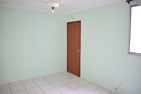 Sala de apartamento para alugar com 2 quartos, 67m² em Presidente Medici, Ribeirão Preto
