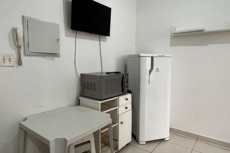 Cozinha de kitnet/studio para alugar com 1 quarto, 20m² em Aparecida, Santos