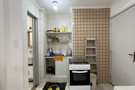 Cozinha de kitnet/studio para alugar com 1 quarto, 20m² em Aparecida, Santos