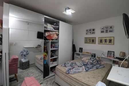 Casa à venda com 138m², 3 quartos e 2 vagasQuarto 3