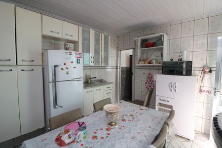 Casa à venda com 138m², 3 quartos e 2 vagasCozinha