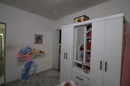 Casa à venda com 138m², 3 quartos e 2 vagasQuarto 2