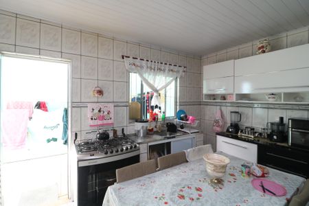 Casa à venda com 138m², 3 quartos e 2 vagasCozinha