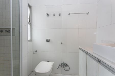 Apartamento à venda com 92m², 3 quartos e 3 vagasBanheiro da Suíte