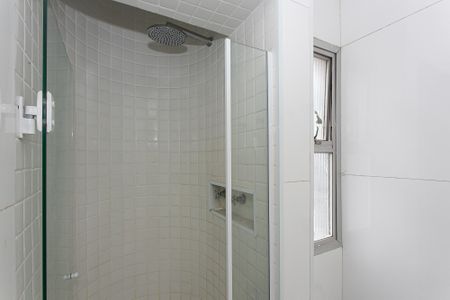 Apartamento à venda com 92m², 3 quartos e 3 vagasBanheiro da Suíte