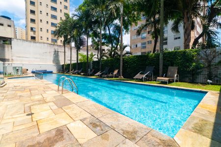 Apartamento à venda com 130m², 4 quartos e 3 vagasÁrea comum - Piscina