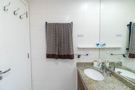 Banheiro da Suíte 1 de apartamento à venda com 4 quartos, 130m² em Vila da Saúde, São Paulo
