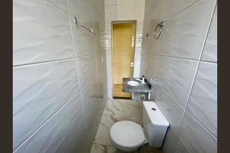 Casa à venda com 60m², 2 quartos e sem vagaBanheiro