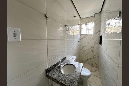 Casa à venda com 60m², 2 quartos e sem vagaBanheiro