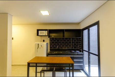 Studio para alugar com 23m², 1 quarto e sem vaga Studio para alugar com 23m², 1 quarto e sem vagaCozinha