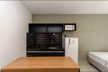 Cozinha de kitnet/studio para alugar com 1 quarto, 23m² em Itaberaba, São Paulo
