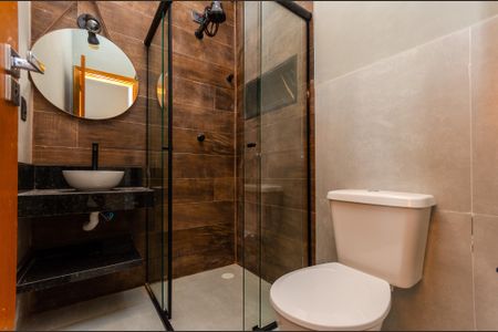 Banheiro de kitnet/studio para alugar com 1 quarto, 23m² em Itaberaba, São Paulo