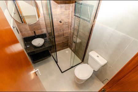 Banheiro de kitnet/studio para alugar com 1 quarto, 23m² em Itaberaba, São Paulo