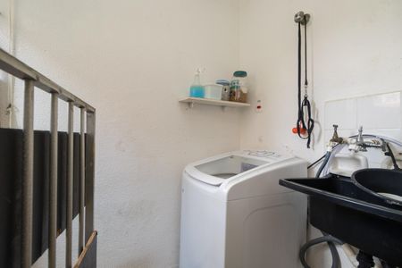 Apartamento à venda com 57m², 2 quartos e 1 vaga Apartamento à venda com 57m², 2 quartos e 1 vagaÁrea de Serviço