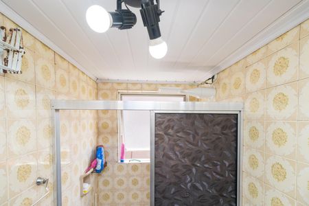 Apartamento à venda com 57m², 2 quartos e 1 vaga Apartamento à venda com 57m², 2 quartos e 1 vagaBanheiro