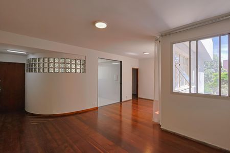 Apartamento à venda com 3 quartos, 110m² em Sion, Belo Horizonte