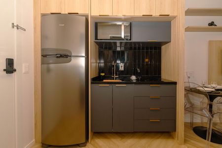 Cozinha de kitnet/studio para alugar com 1 quarto, 30m² em Mont’Serrat, Porto Alegre