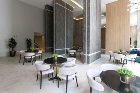 Apartamento para alugar com 65m², 2 quartos e 1 vaga Apartamento para alugar com 65m², 2 quartos e 1 vagaÁrea comum - Salão de festas