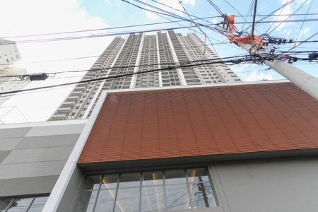 Apartamento para alugar com 65m², 2 quartos e 1 vaga Apartamento para alugar com 65m², 2 quartos e 1 vagaFachada