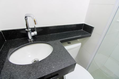 Apartamento para alugar com 29m², 2 quartos e sem vaga Apartamento para alugar com 29m², 2 quartos e sem vagaBanheiro