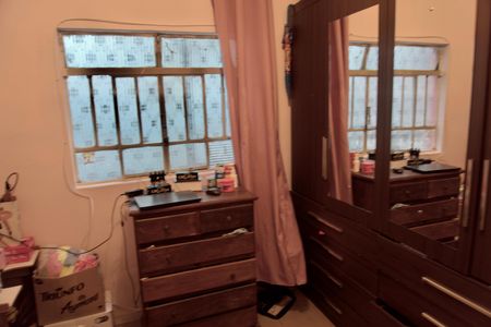 Casa à venda com 360m², 2 quartos e sem vaga