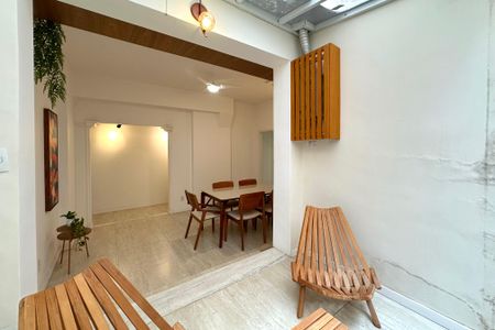 Apartamento à venda com 80m², 2 quartos e sem vaga