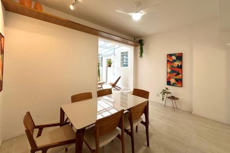 Apartamento à venda com 80m², 2 quartos e sem vaga