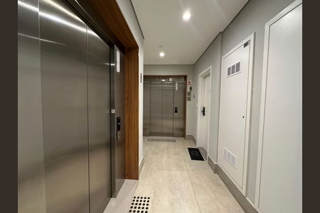 Apartamento à venda com 54m², 2 quartos e 1 vagaHall de entrada