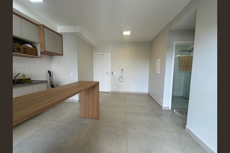 Sala de apartamento para alugar com 2 quartos, 52m² em Alphaville Empresarial, Barueri