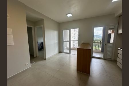 Sala de apartamento para alugar com 2 quartos, 52m² em Alphaville Empresarial, Barueri